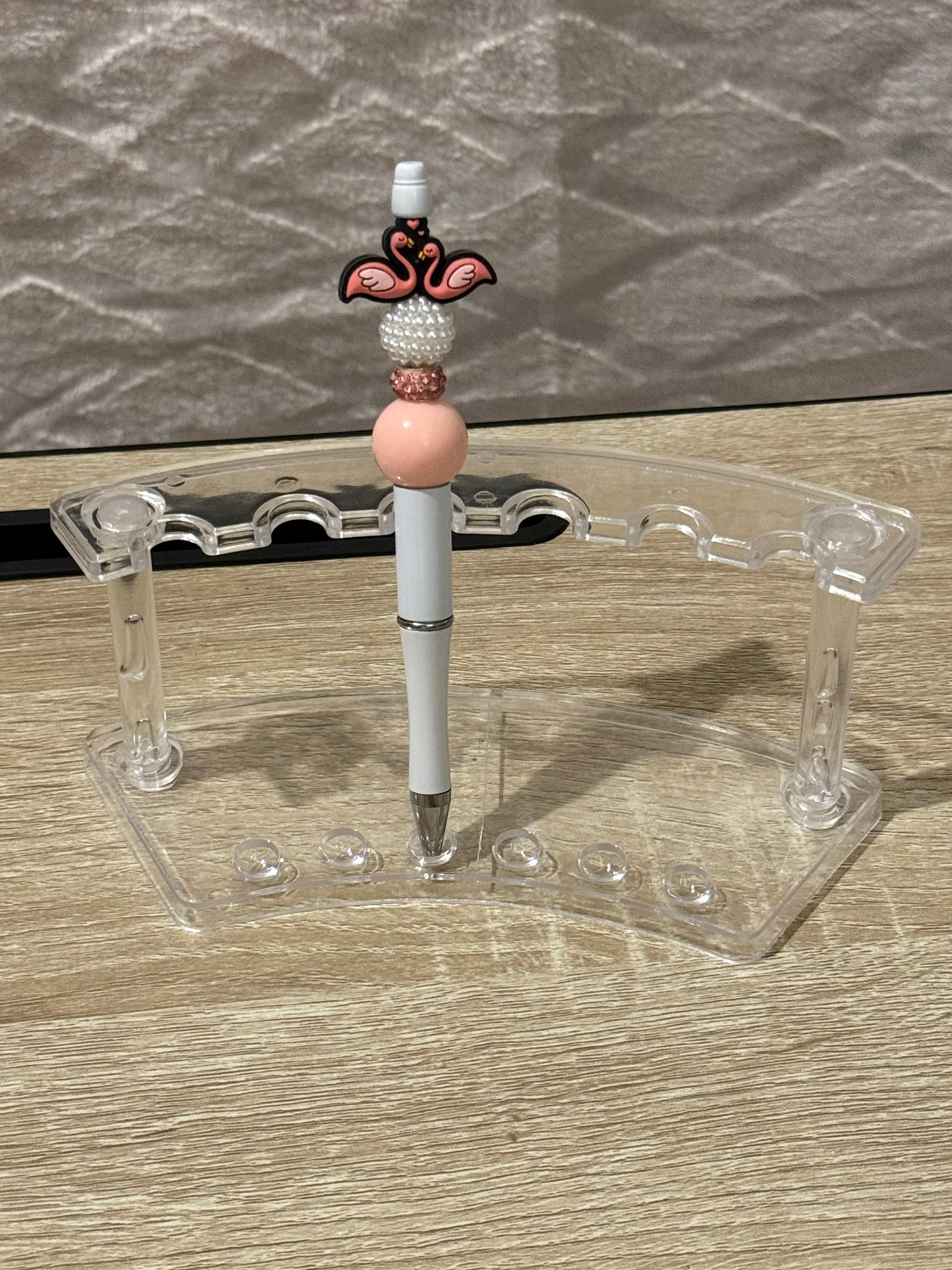 White “Double Flamingo” Focal Pen