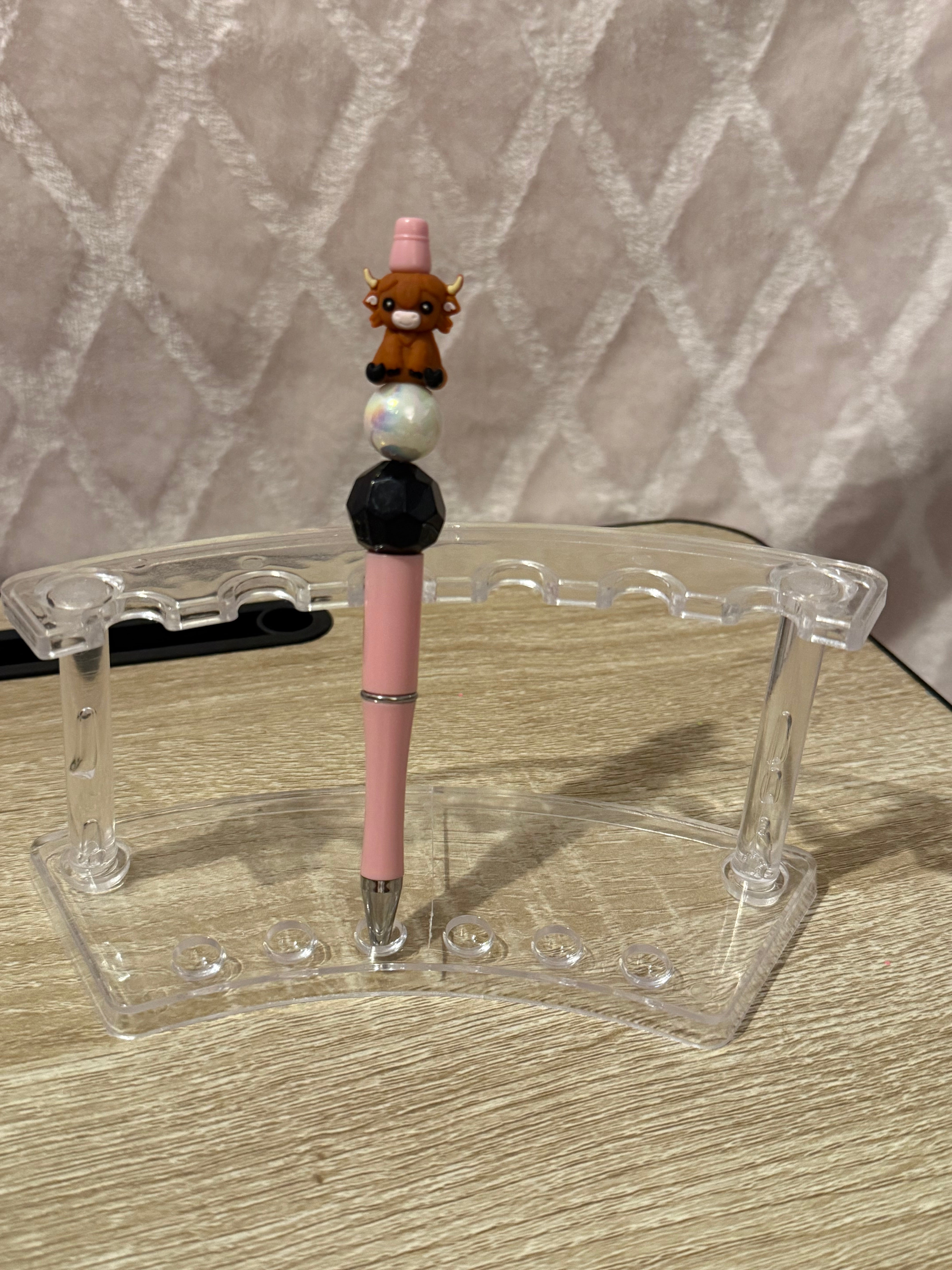 Baby Pink “Highland Cow” Focal Pen