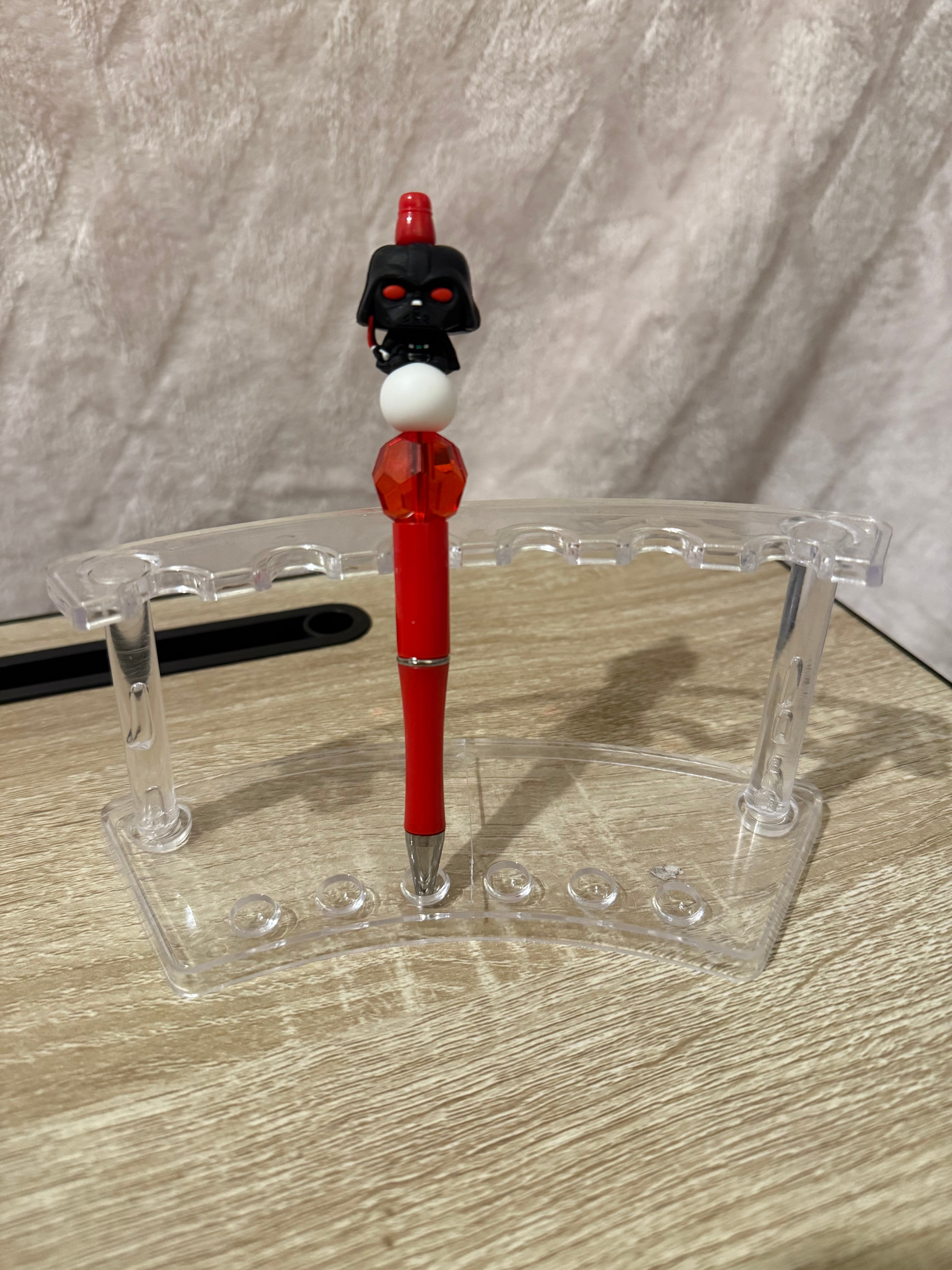 Red “Darthvader” Focal Pen