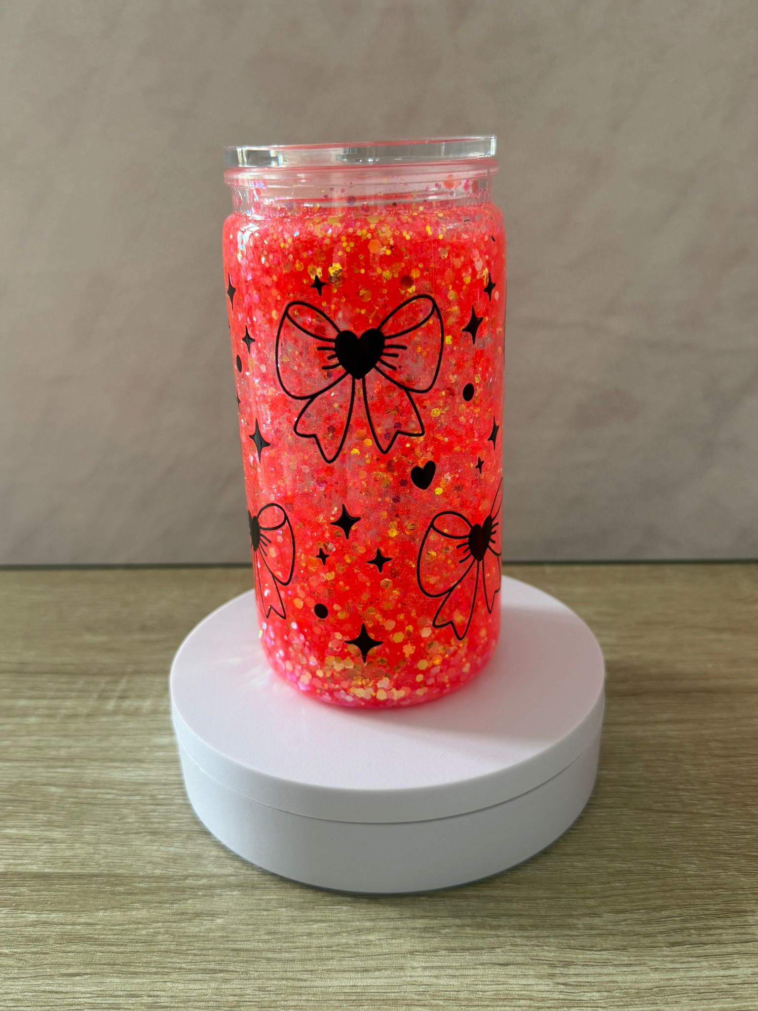 16oz Orange Glittered “Black Bow” Snow Globe Cup