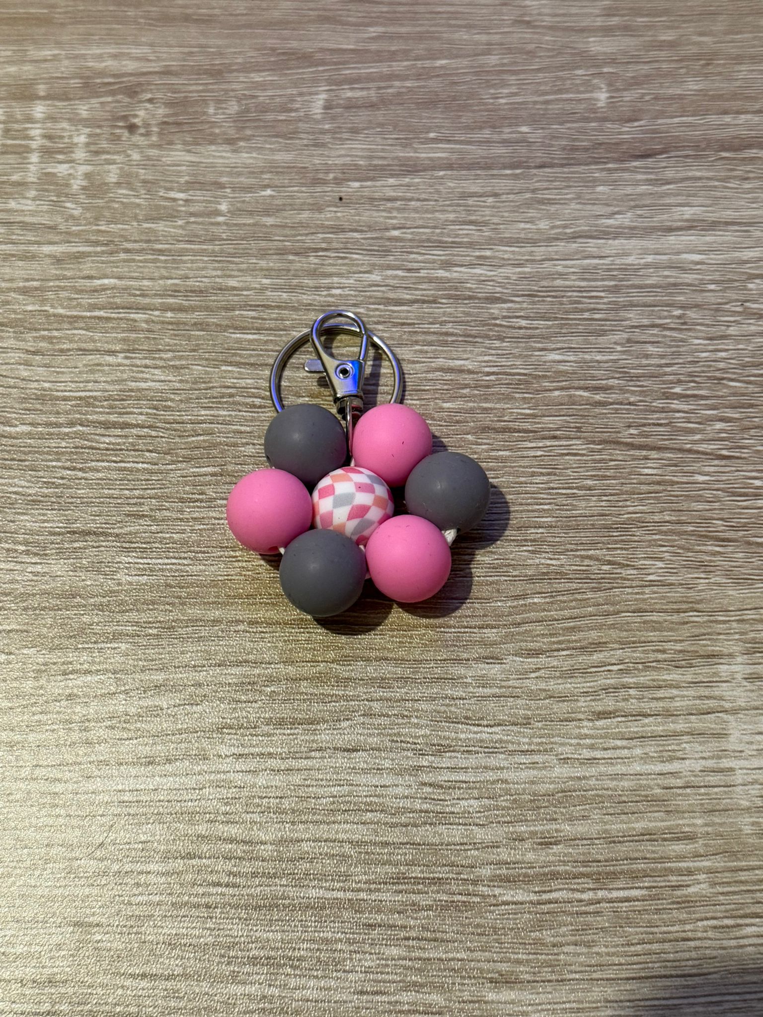 Grey & Pink with Gingham Centre Beaded Flower Keyring