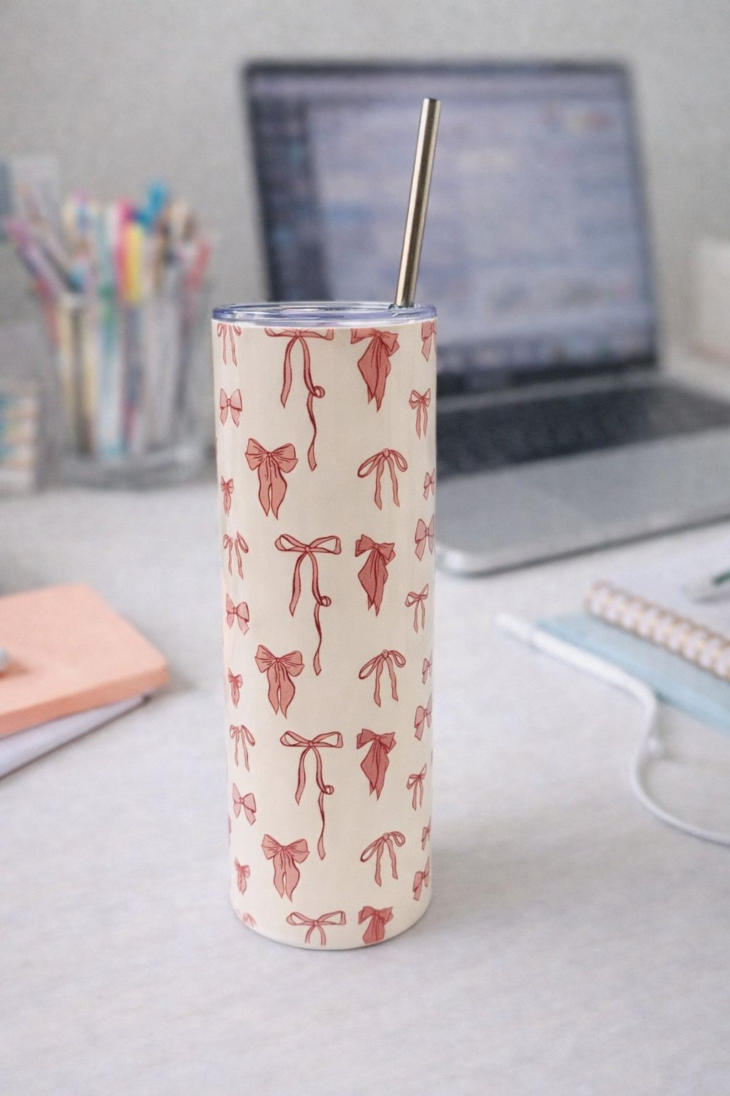 20oz Sublimation Tumbler with Pink Bows Wrap